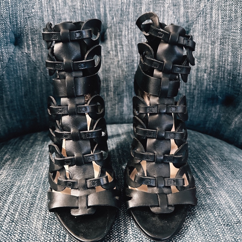 Heels - Picture 2 of 5